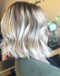Nancy Gold Exclusiva, Muñeca Rubia De Pelo Corto Con Mechas Doradas, Vestido Blanco Y Accesorios Dorados, Para Niños Desde 3 Años