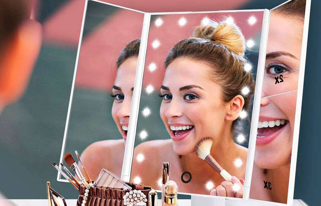 Consejos para elegir el espejo de maquillaje perfecto para tu rostro