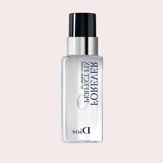 El mejor spray fijador de maquillaje: ¡mantente fresca todo el día!