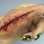 Maquillaje FX para heridas: cómo aplicarlo para un efecto realista