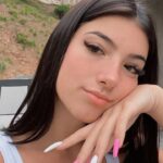 Qué problema tiene Charli damelio