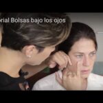 Elimina tus bolsas en los ojos con estos sencillos trucos de maquillaje Elimina tus bolsas en los ojos con estos sencillos trucos de maquillaje