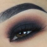 Maquillajes oscuros: cómo lograr un look impactante en minutos